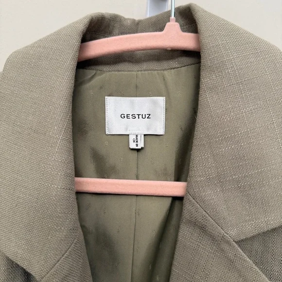 Gestuz Green Sleeveless Blazer Vest size EU 34 - Picture 4 of 5